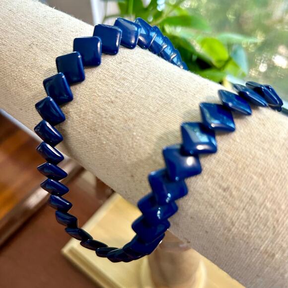 Vintage Navy Blue Square Beaded Trifari Necklace 16 Inch - Picture 4 of 13